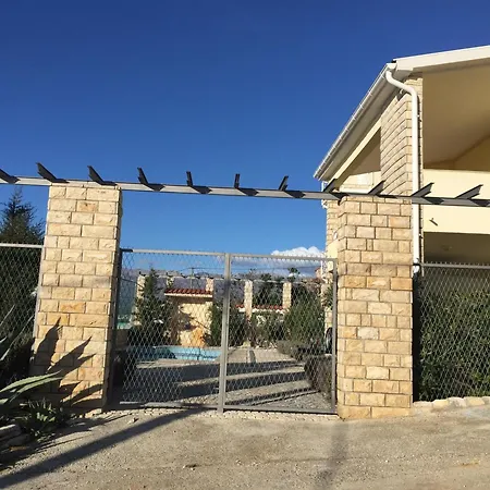Erdgeschossferienwohnung Domicil Adria * Novigrad (Dalmatia)